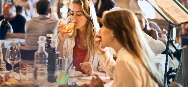 5 najlepszych barów i klubów w Hadze